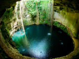 Ik Kil cenote (Mexiko, Dreamstime)